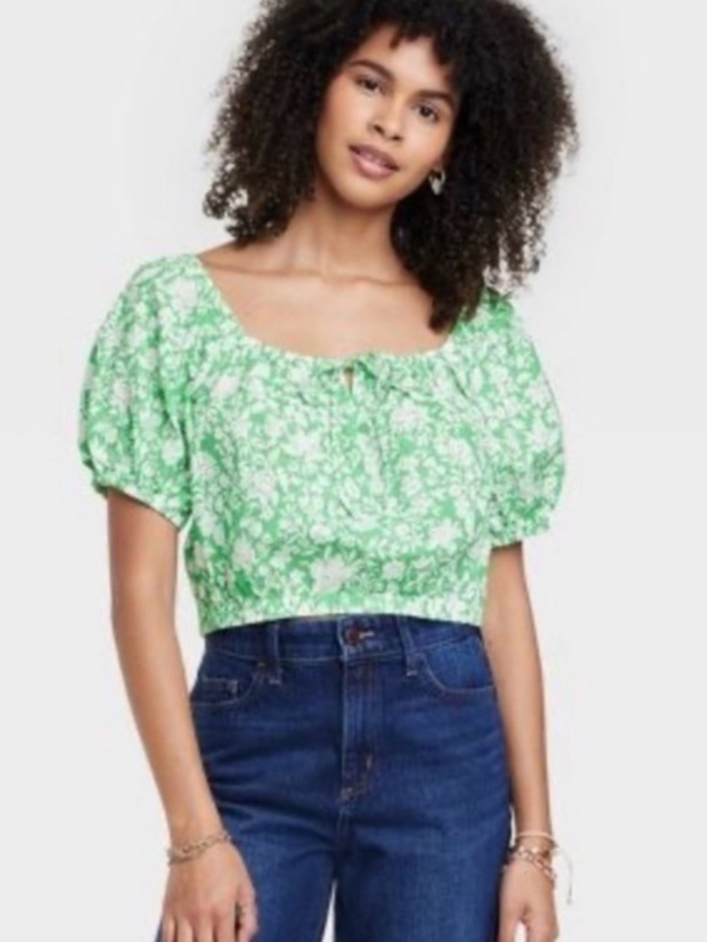Universal Thread Green & White Floral Peasant Style Crop Summer Blouse Large